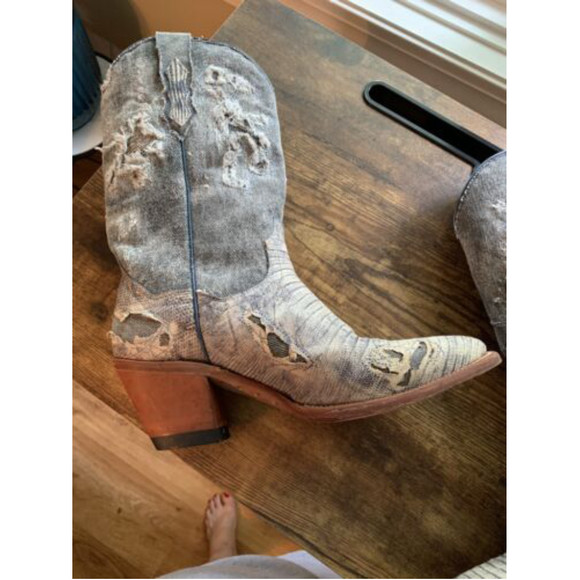 Dan Post Women’s Denim And Lizard Distressed Cowboy Boots Size 7.5 - Picture 8 of 15